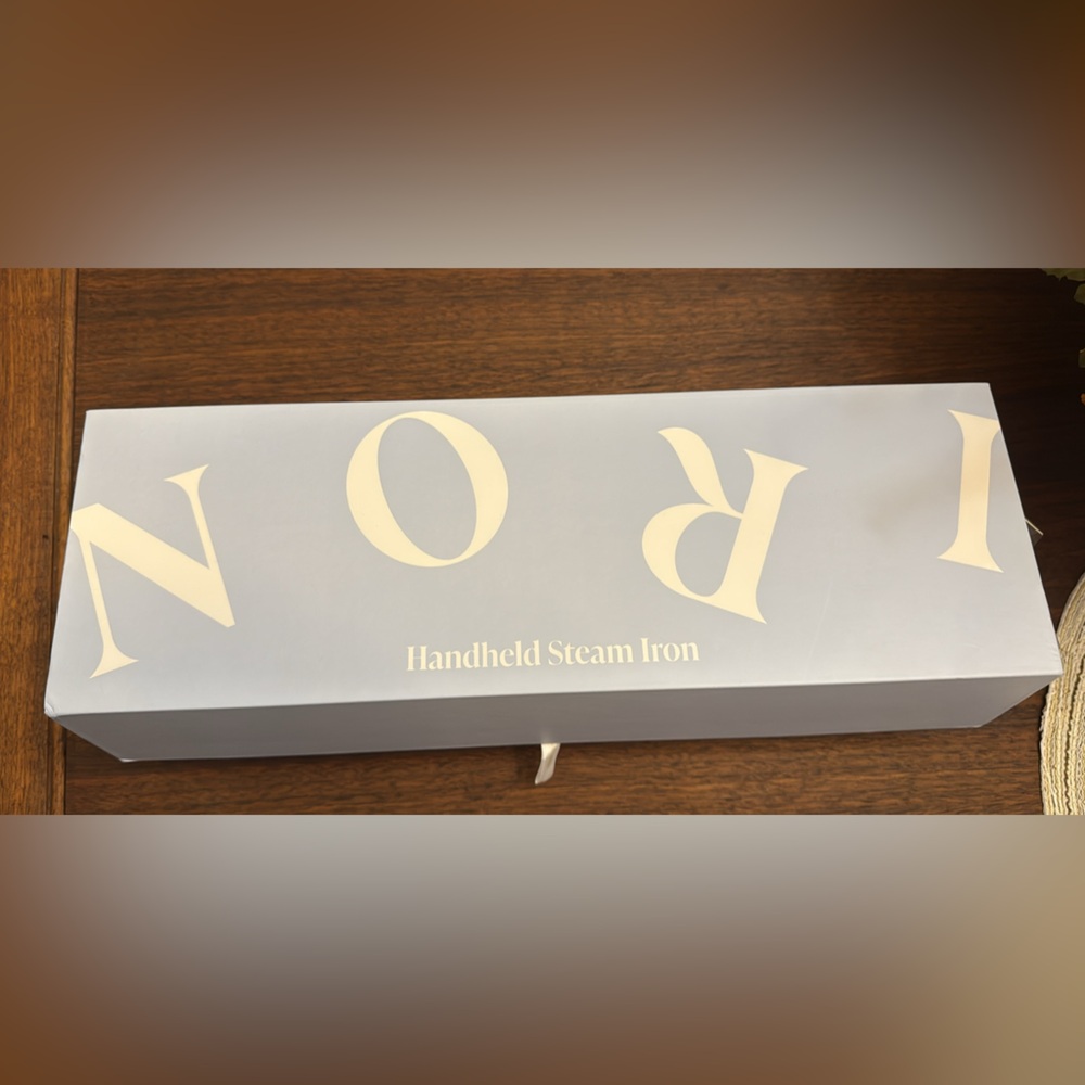 Nori Handheld Steam Iron